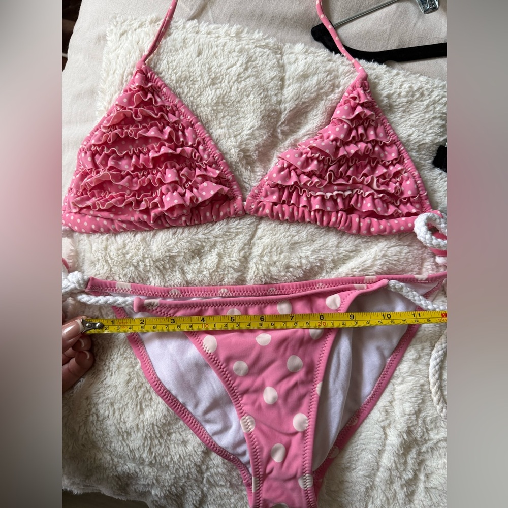 Pink and white polka dot ruffle bikini - Picture 9 of 9